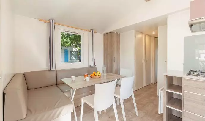 Castell-d-Aro_mobil-home_interieur