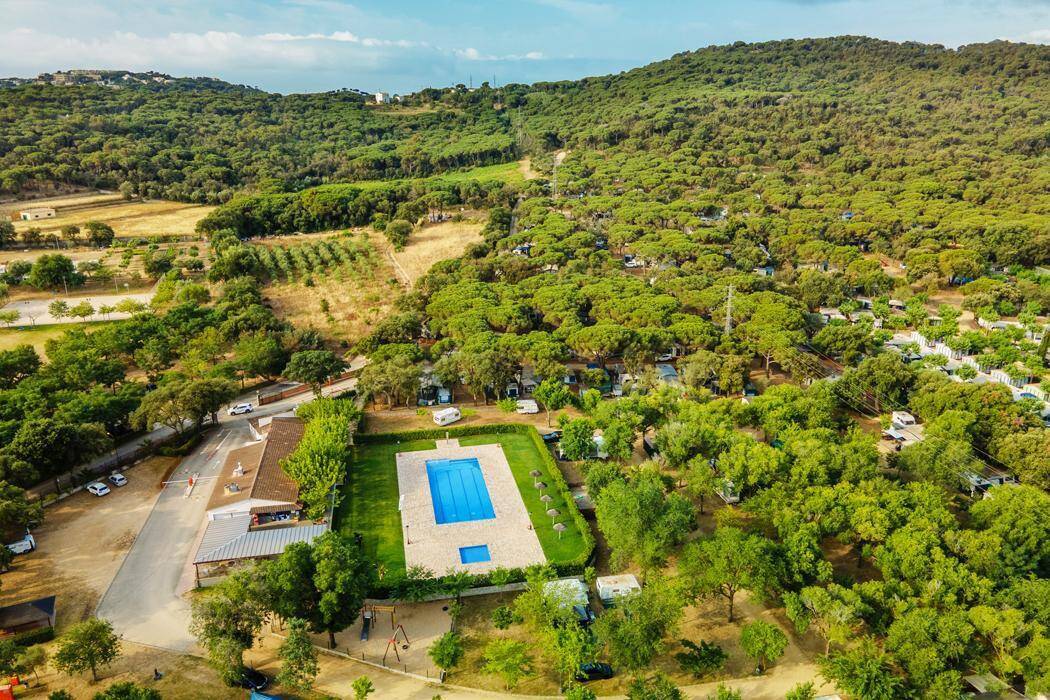 Castell-d-Aro_vue_aerienne